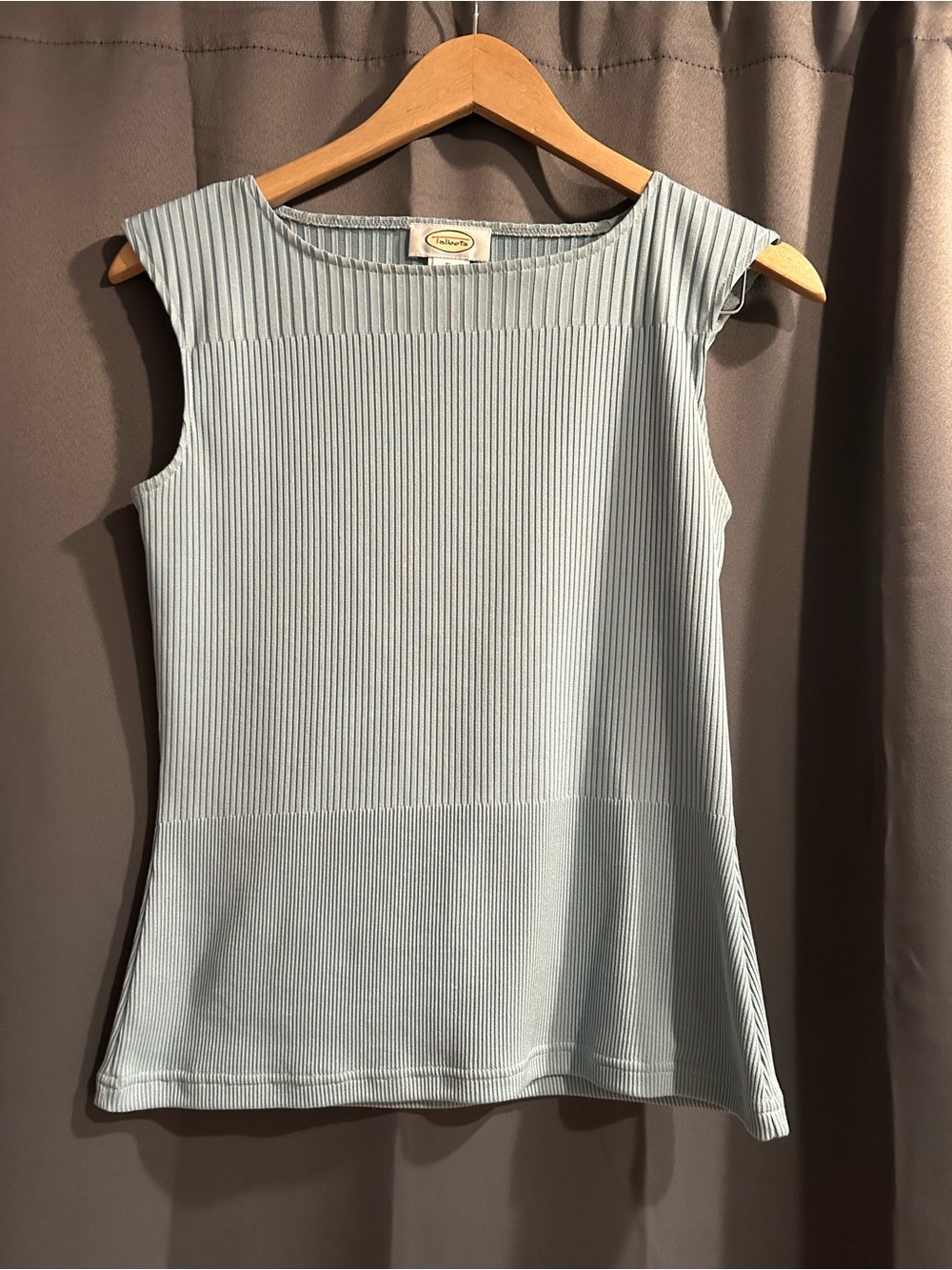 SMALL light blue sleeveless top